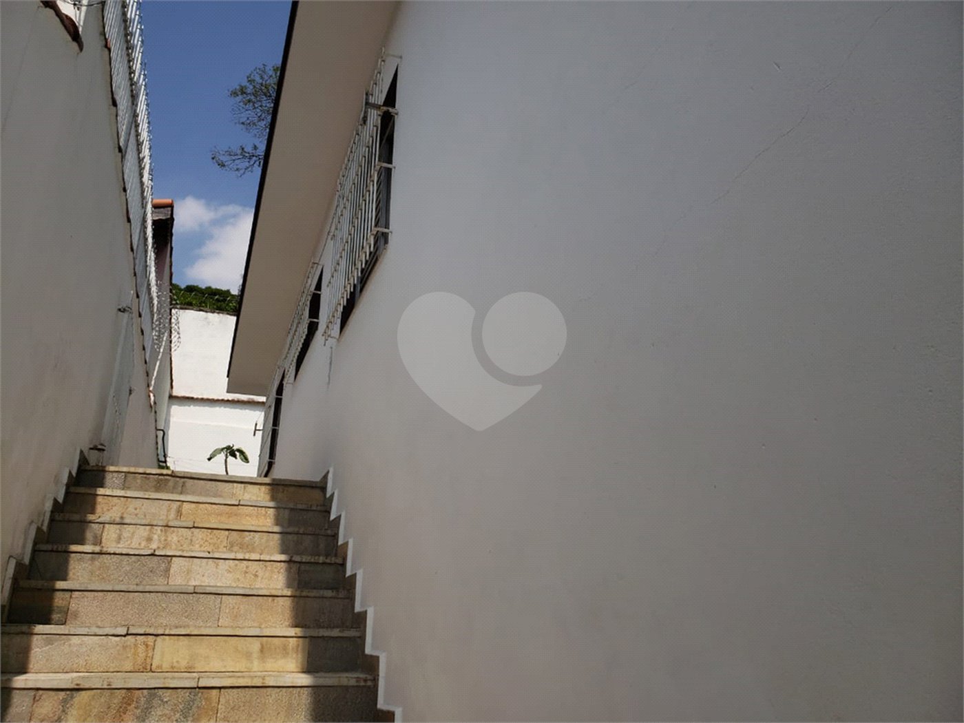 Casa à venda com 2 quartos, sendo 1 suíte, em Tremembé, São Paulo, SP