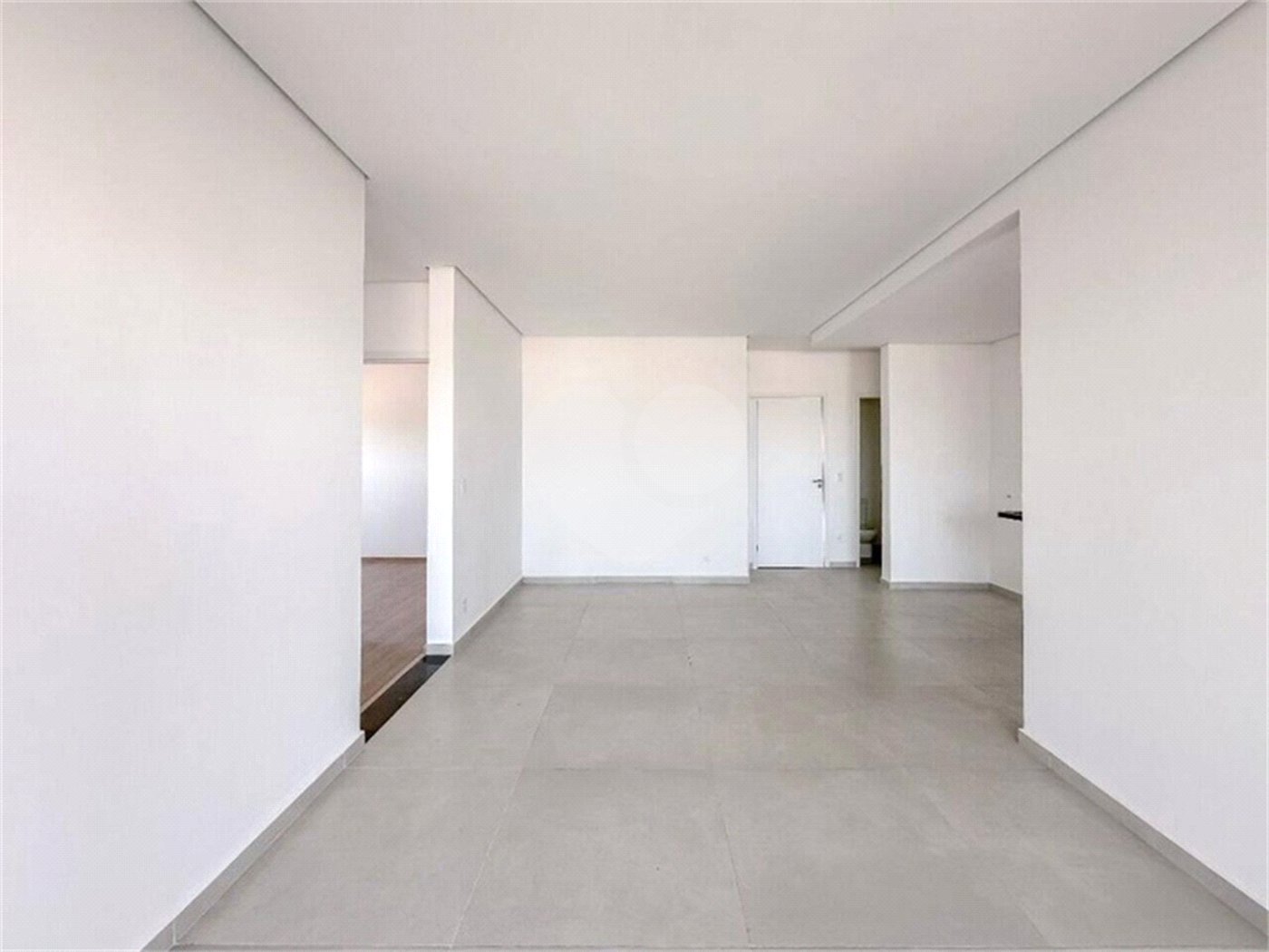 Apartamento à venda com 3 suítes em Vila Lucy, Sorocaba, SP