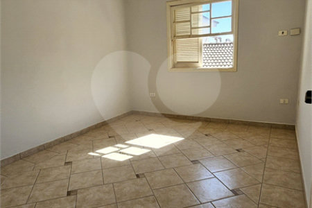 Sobrado à venda com 3 quartos, sendo 2 suítes, em Jardim Rossignatti, Indaiatuba, SP