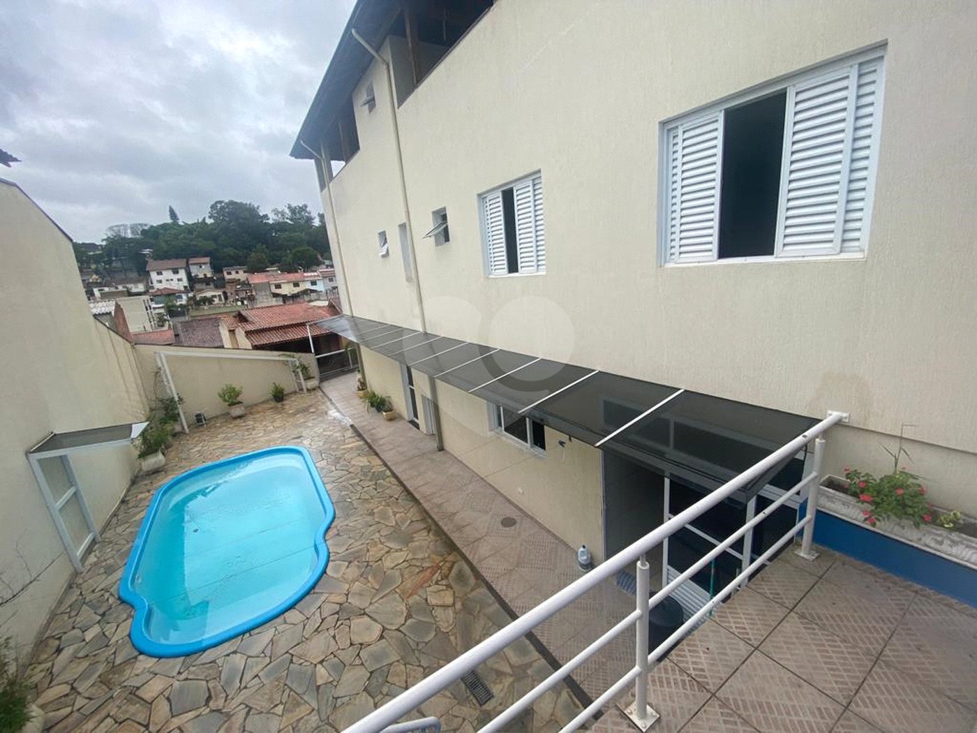 Sobrado à venda com 3 quartos, sendo 1 suíte, em Horto, São Paulo, SP