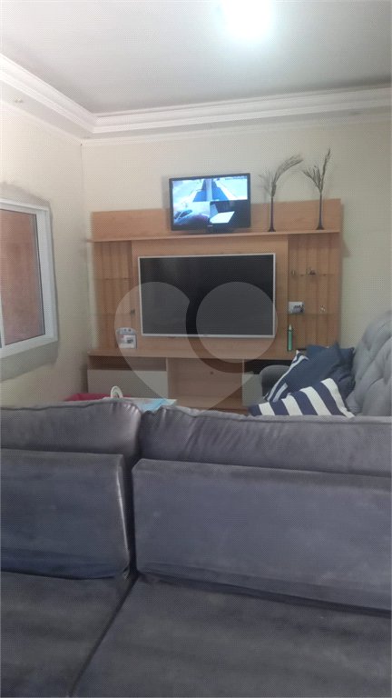 Casa à venda com 5 quartos, sendo 2 suítes, em Jardim Santa Clara, Guarulhos, SP