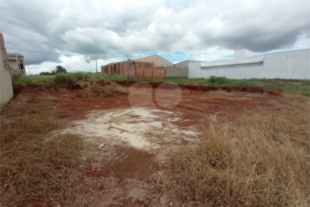 Terreno à venda em Jardim das Palmas, Itapetininga, SP