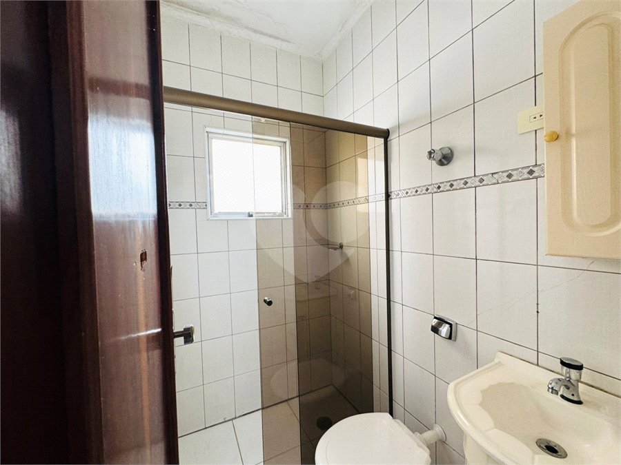 Casa à venda com 3 quartos, sendo 1 suíte,  em Vila Leonor, Guarulhos, SP