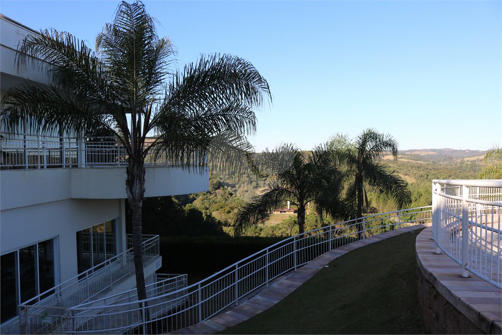 Casa à venda com 3 suítes no condomínio Piemonte Residenziale, Vinhedo - SP
