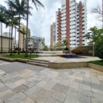 Apartamento à venda com 3 quartos, sendo 1 suíte, em Real Parque, São Paulo, SP