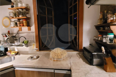 Casa à venda com 3 quartos, sendo 2 suítes, em Vila Mariana, São Paulo, SP