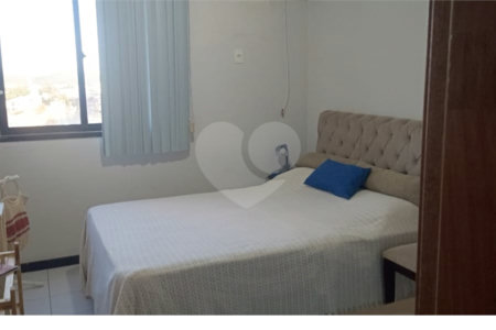 Apartamento à venda com 2 quartos em Ponta Negra, Natal, RN