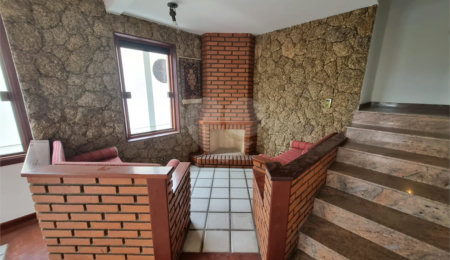 Sobrado à venda com 3 quartos, sendo 1 suíte,  em City Recanto Anastácio, São Paulo, SP