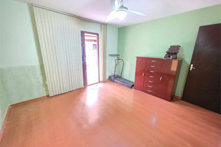 Sobrado à venda com 3 quartos em Rio Pequeno, São Paulo, SP
