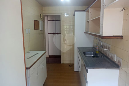 Apartamento à venda com 2 quartos, sendo 1 suíte,  em Tijuca, Rio de Janeiro, RJ