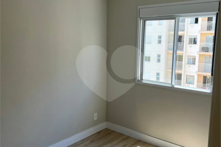 Apartamento à venda com 2 quartos em Parque Imperial, Ferraz de Vasconcelos, SP