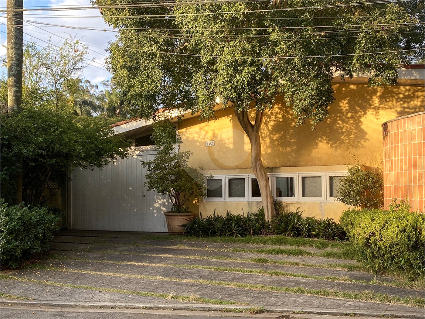 Casa de Vila à venda com 5 quartos, sendo 4 suítes, em Chácara Santo Antônio, São Paulo, SP