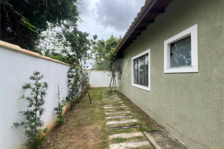 Casa à venda com 3 suítes em Caravelas, Armação dos Búzios, RJ