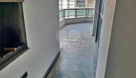 Apartamento à venda com 4 quartos, sendo 3 suítes,  em Itaim Bibi, São Paulo, SP