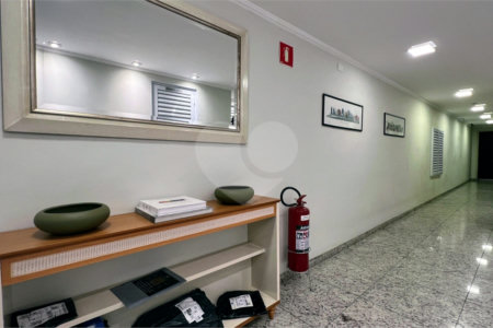 Apartamento à venda com 3 quartos, sendo 1 suíte, em Pinheiros, São Paulo, SP