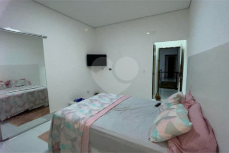 Casa à venda com 3 quartos, sendo 2 suítes,  em Jardim Imperial, Atibaia, SP