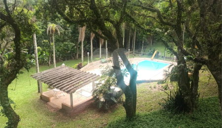 Sítio à venda com 9 quartos, sendo 5 suítes,  em Portão, Atibaia, SP