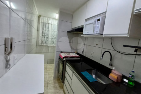 Apartamento à venda com 2 quartos em Jardim Francisco Mendes, São Paulo, SP