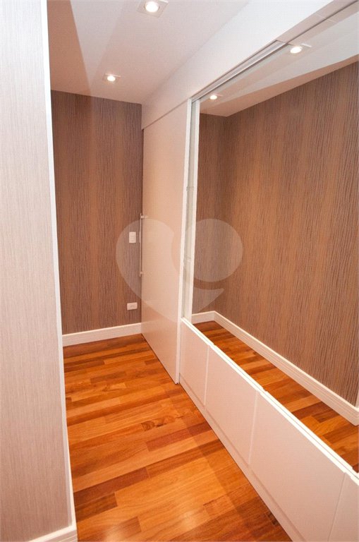 Apartamento à venda com 4 quartos, sendo 3 suítes, em Vila Romana, São Paulo, SP