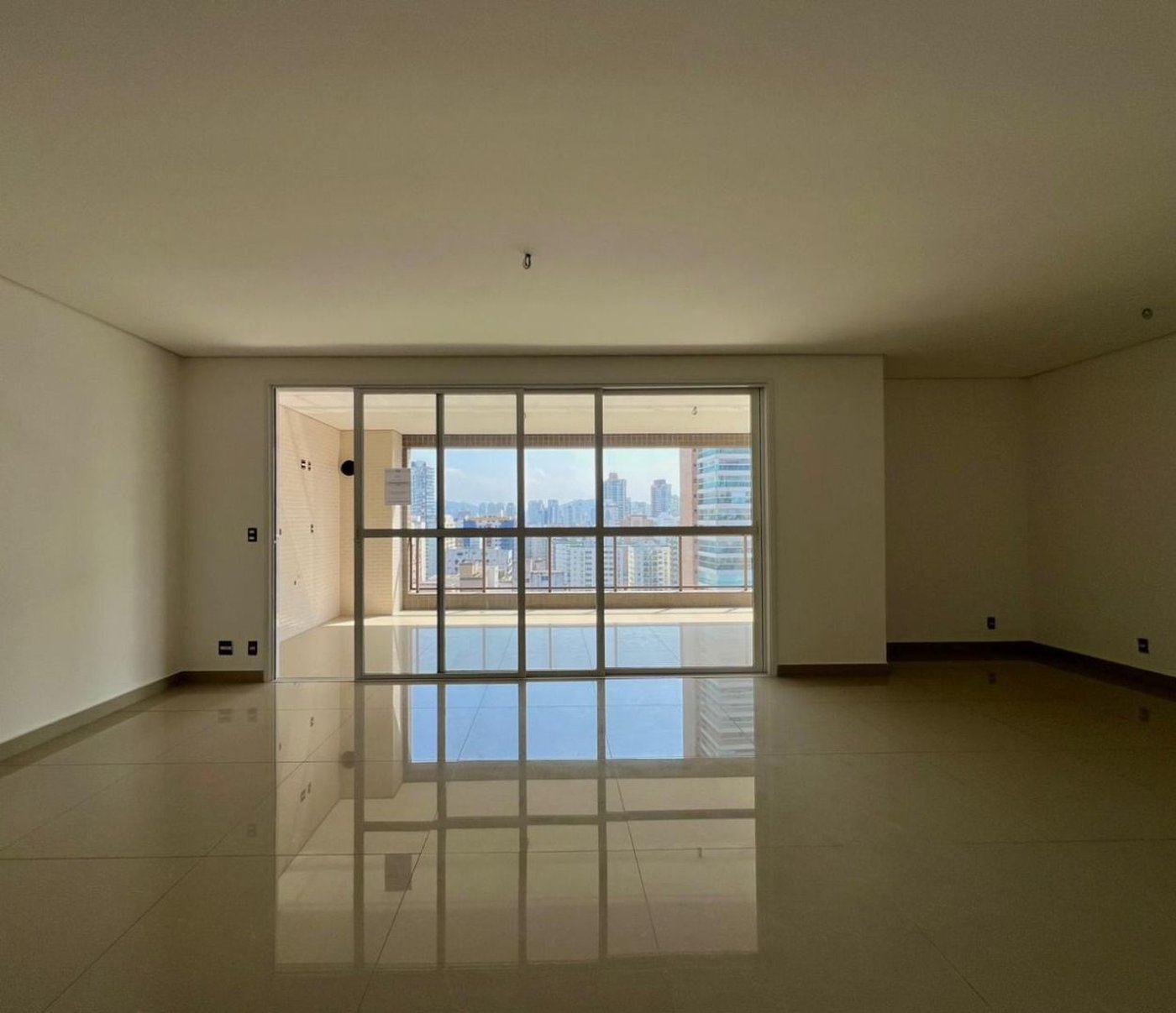 Apartamento com 3 dormitórios à venda, 210 m² por R$ 3.300.000,00 - Boqueirão - Santos/SP