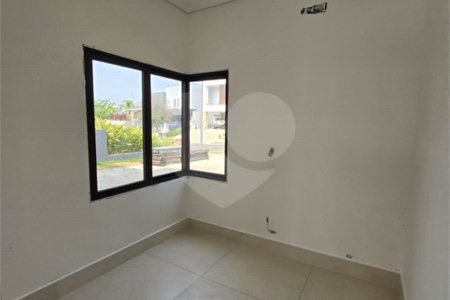 Casa à venda com 4 quartos, sendo 3 suítes, no condomínio Alphaville Nova Esplanada 4, Votorantim - SP