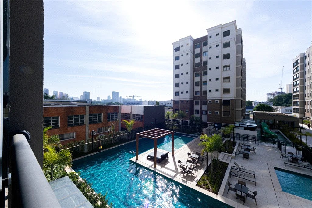 Apartamento à venda com 2 quartos, sendo 1 suíte, em Água Branca, São Paulo, SP