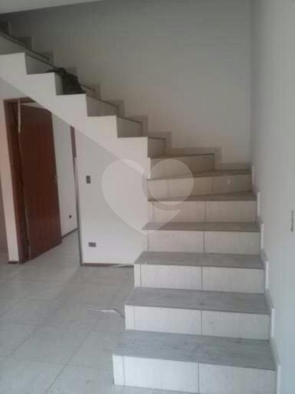 Sobrado à venda com 3 quartos, sendo 2 suítes, em Jardim Monte Kemel, São Paulo, SP