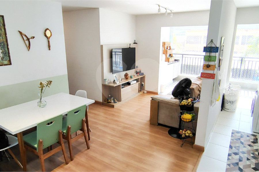 Apartamento à venda com 3 quartos, sendo 1 suíte, em Vila Guilherme, São Paulo, SP