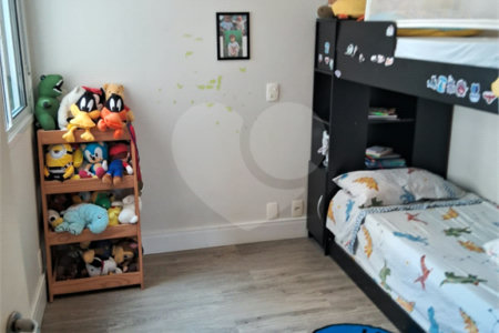 Apartamento à venda com 3 suítes em Paraíso do Morumbi, São Paulo, SP