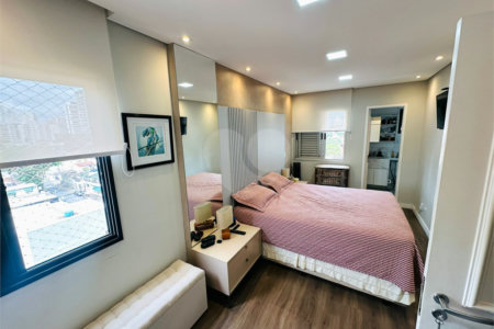 Apartamento à venda com 2 quartos, sendo 1 suíte,  em Cidade Monções, São Paulo, SP