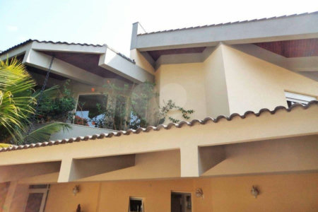 Casa à venda com 5 suítes em Jardim Leonor, São Paulo, SP