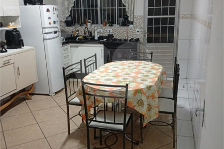 Sobrado à venda com 3 quartos em Jardim Vila Formosa, São Paulo, SP