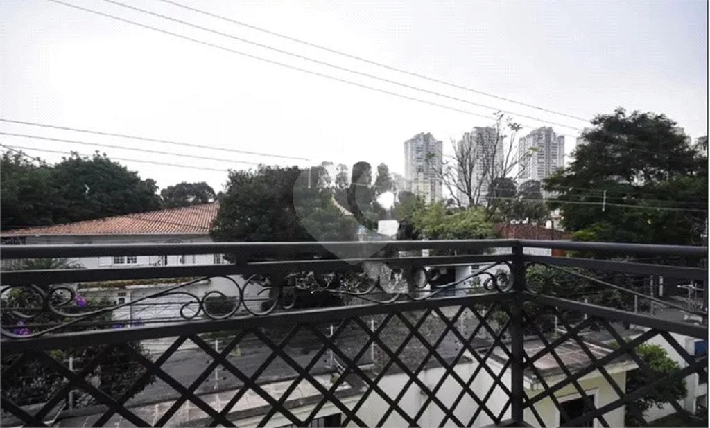 Casa à venda com 5 suítes em Jardim Londrina, São Paulo, SP