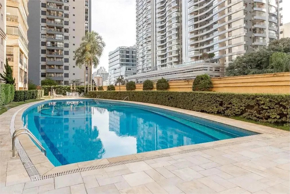 Apartamento à venda com 3 quartos, sendo 2 suítes, em Brooklin Paulista, São Paulo, SP