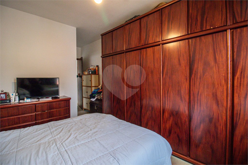 Sobrado à venda com 3 quartos, sendo 1 suíte, em Jardim Prudência, São Paulo, SP