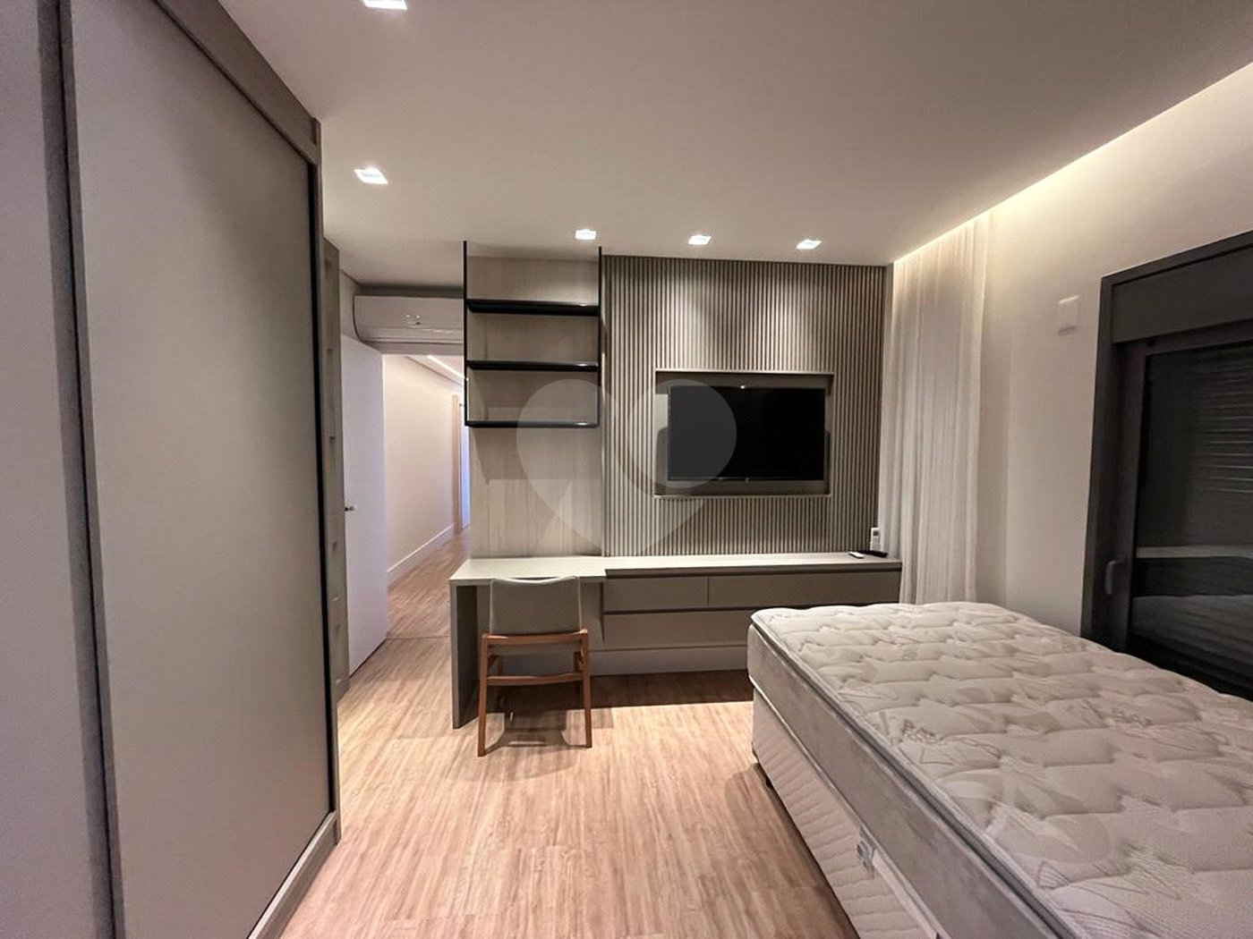 Apartamento à venda com 4 suítes em Santana, São Paulo, SP