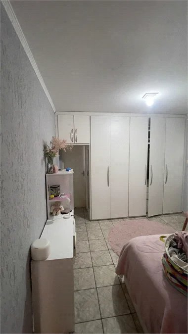 Sobrado à venda com 3 suítes em Jardim Ester Yolanda, São Paulo, SP