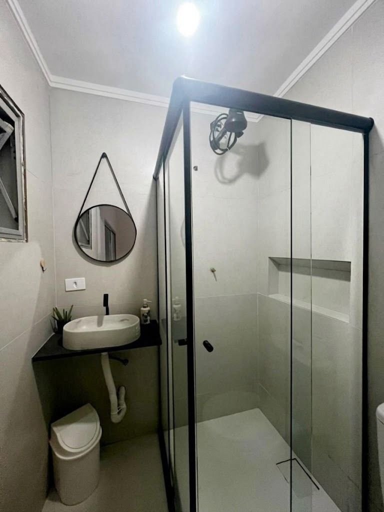 Apartamento com 2 dormitórios à venda, 76 m² por R$ 365.000,00 - Vila Júlia - Guarujá/SP