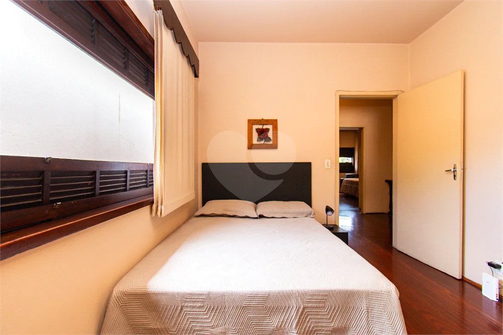 Casa à venda com 3 quartos, sendo 1 suíte, em Brooklin, São Paulo, SP