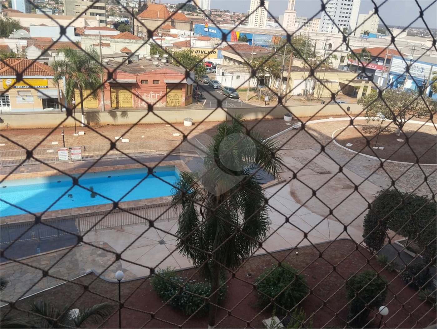 Apartamento à venda com 3 quartos, sendo 1 suíte, no Centro, Araraquara, SP