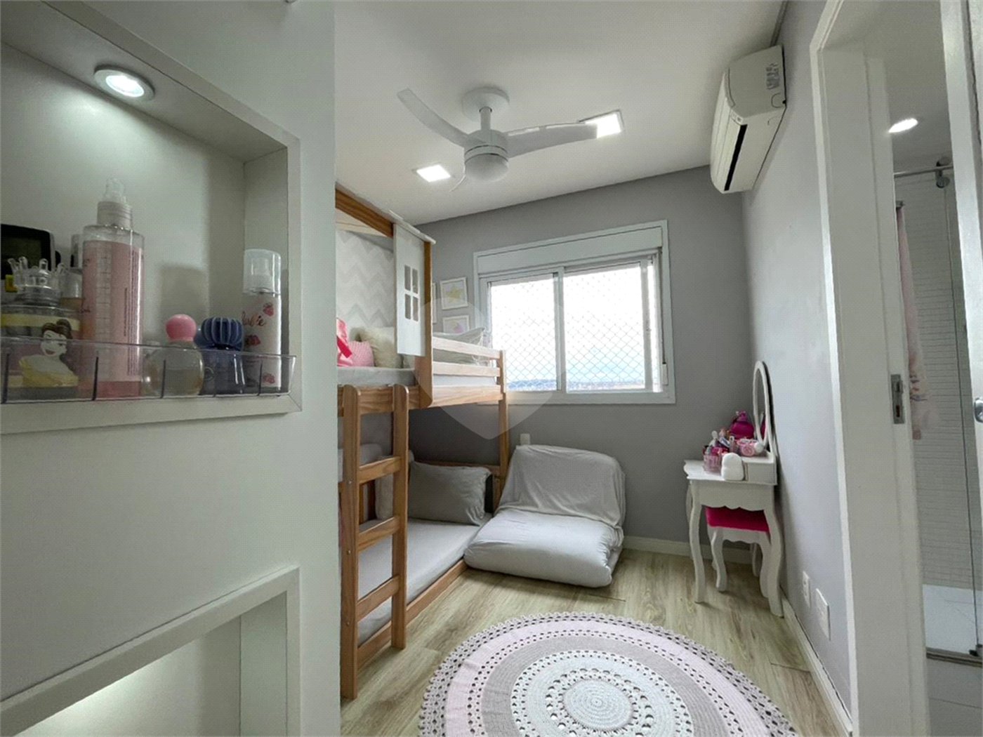 Apartamento à venda com 3 suítes em Santa Teresinha, São Paulo, SP