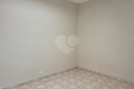 Sobrado à venda com 3 quartos em Moema, São Paulo, SP