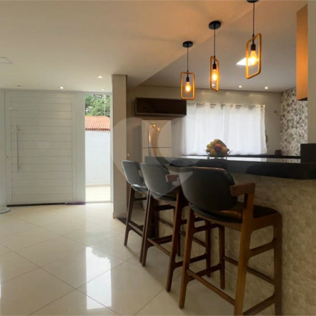 Casa à venda com 3 quartos, sendo 1 suíte,  no condomínio Jardim das Flores, Sorocaba - SP