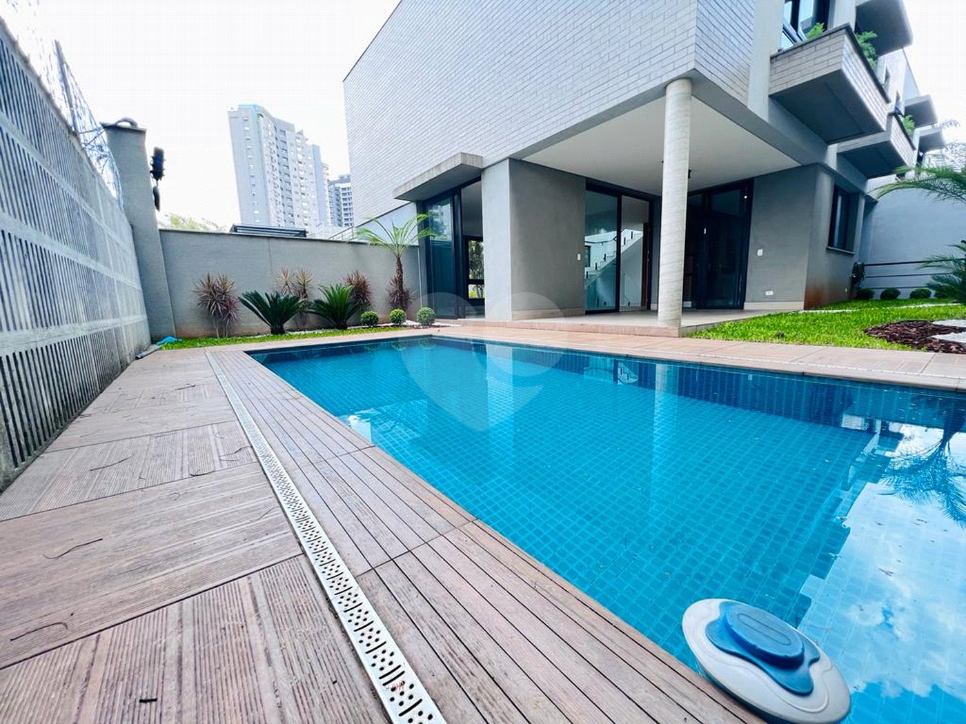 Casa à venda com 3 suítes no condomínio Boulevard Ibirapuera, São Paulo - SP
