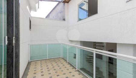 Casa à venda com 3 suítes em Santana, São Paulo, SP