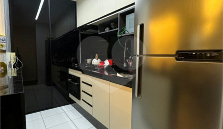 Apartamento à venda com 2 quartos, sendo 1 suíte,  em Jardim Flor da Montanha, Guarulhos, SP