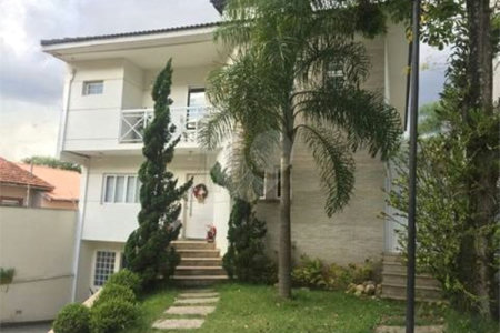 Casa à venda com 4 quartos, sendo 3 suítes, no condomínio Residencial Nova Cantareira, São Paulo - SP
