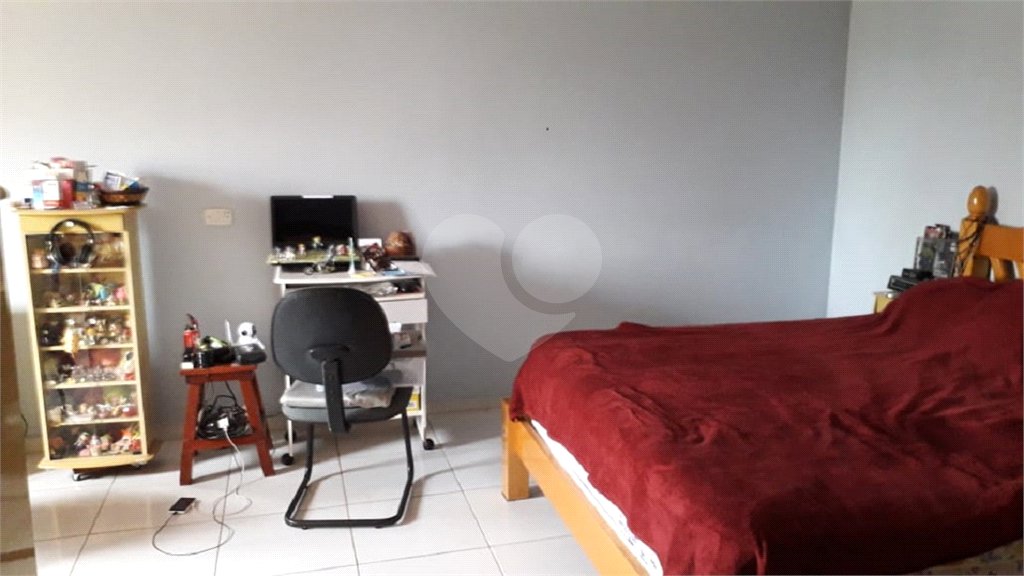 Casa à venda com 3 quartos, sendo 1 suíte, no condomínio Ibiti do Paço, Sorocaba - SP