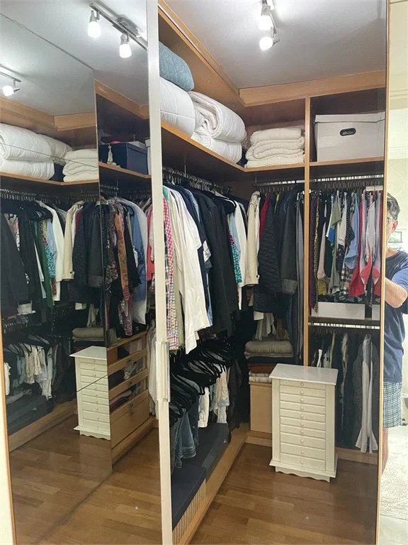 Apartamento à venda com 3 suítes em Vila Gertrudes, São Paulo, SP