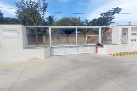 Apartamento à venda com 2 quartos, sendo 1 suíte, em Fluminense, São Pedro da Aldeia, RJ